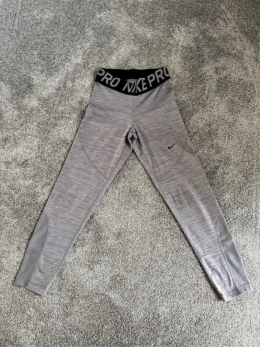 Nike Pro Dri-FIT Space-Dye Mesh Panel Leggings Gray & Black Small